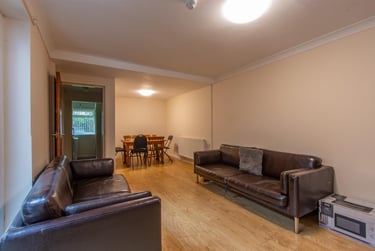7 bed house, Gordon Road, Plasnewydd, Cardiff, CF243AL - Image 1